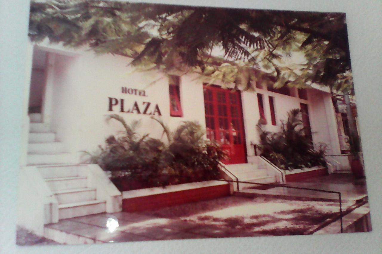 Hotel Plaza -Booking For Foreign Tourist- Jālgaon 외부 사진